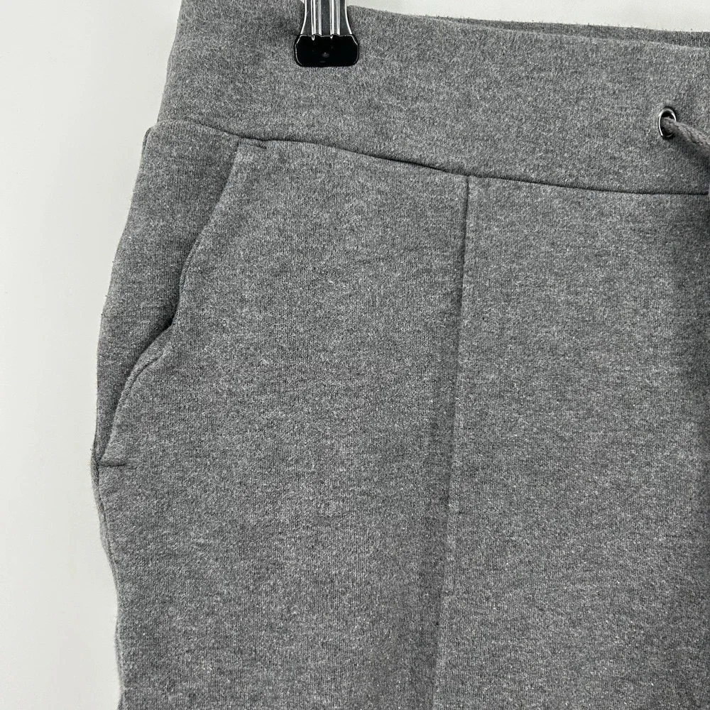 Croft & Barrow Womens M Capri‎ Sweatpants Gray Drawstring Stretch Pockets Travel